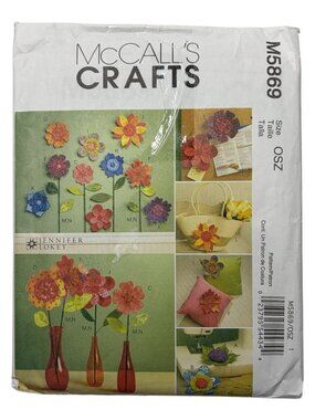 McCall's Dimensional Flowers Sewing Pattern M5869 FF Uncut 2009 Jennifer Lokey